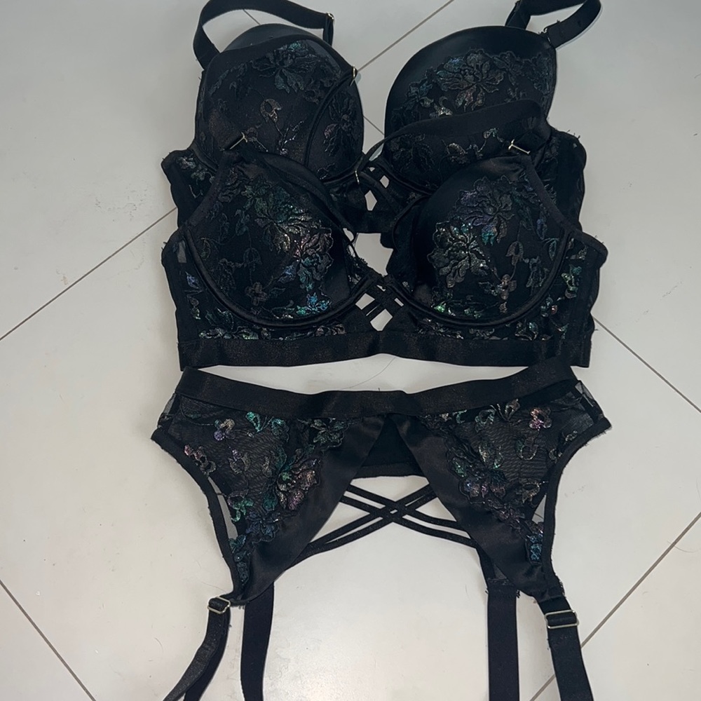 Ann summers lingerie set